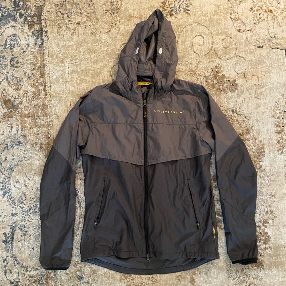 NIKE LIVESTRONG Two-Tone Men’s Windbreaker